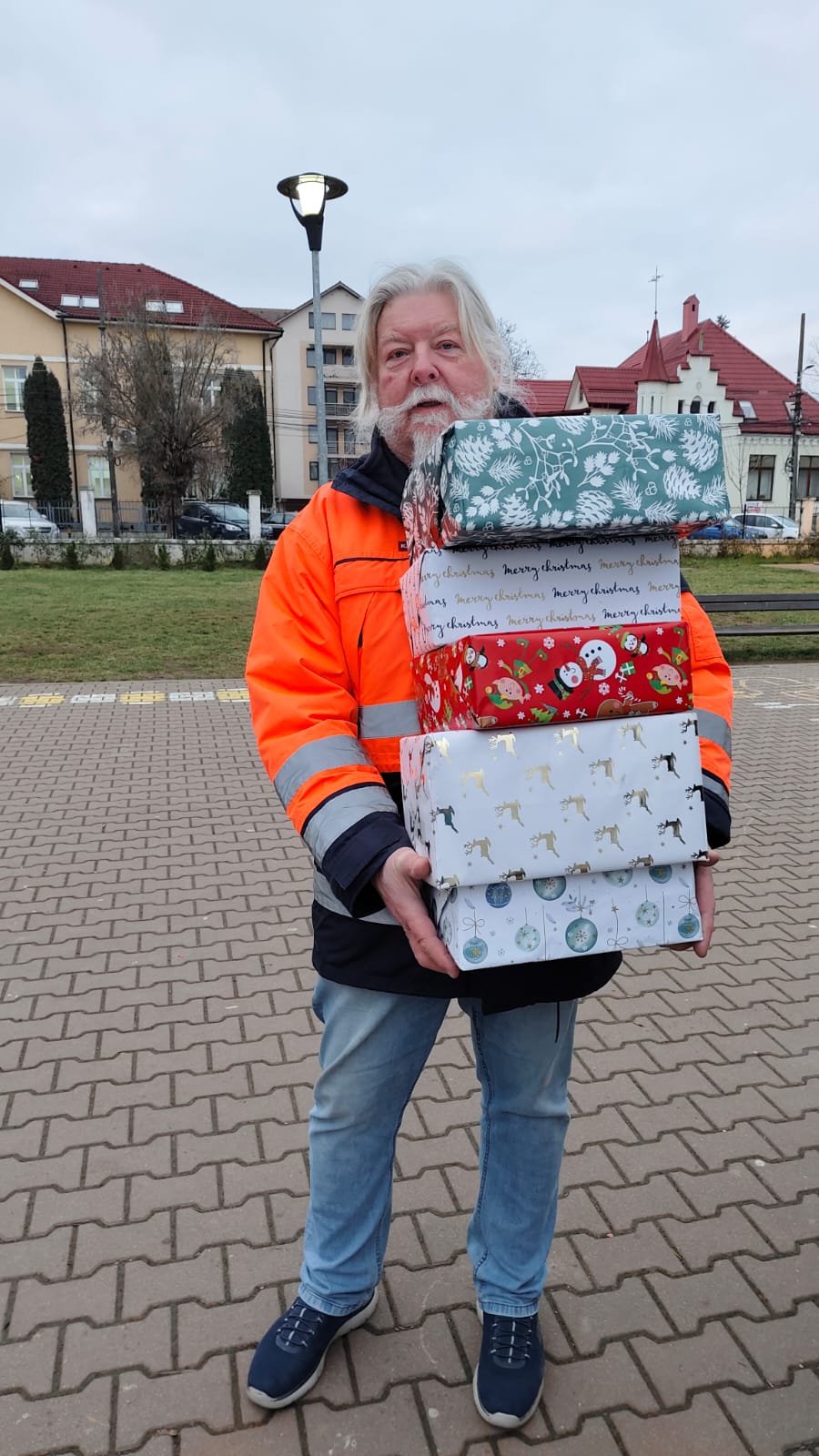 whatsapp-image-2025-12-15-at-08.02.26